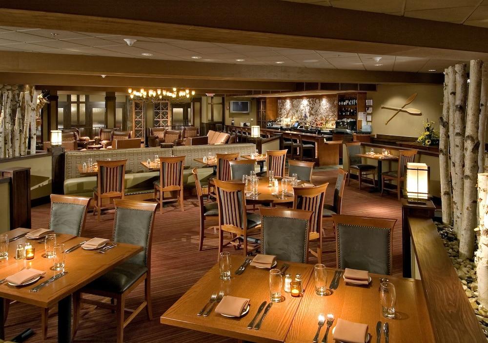 Doubletree By Hilton Chicago - Arlington Heights Hotell Eksteriør bilde