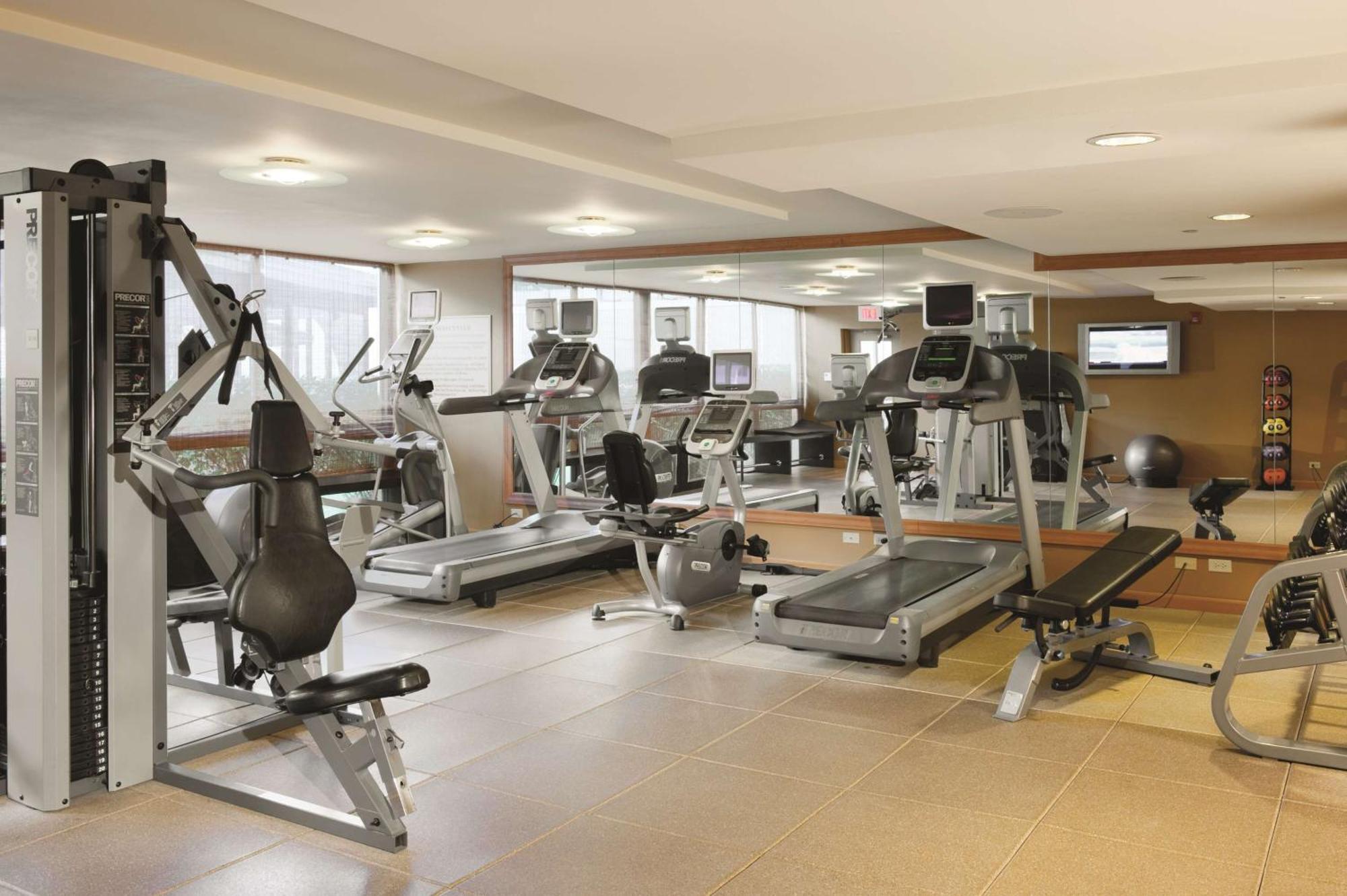 Doubletree By Hilton Chicago - Arlington Heights Hotell Eksteriør bilde