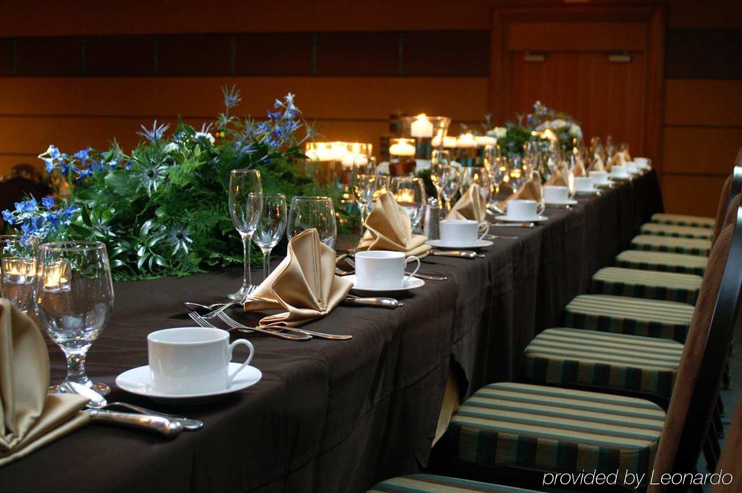 Doubletree By Hilton Chicago - Arlington Heights Hotell Restaurant bilde