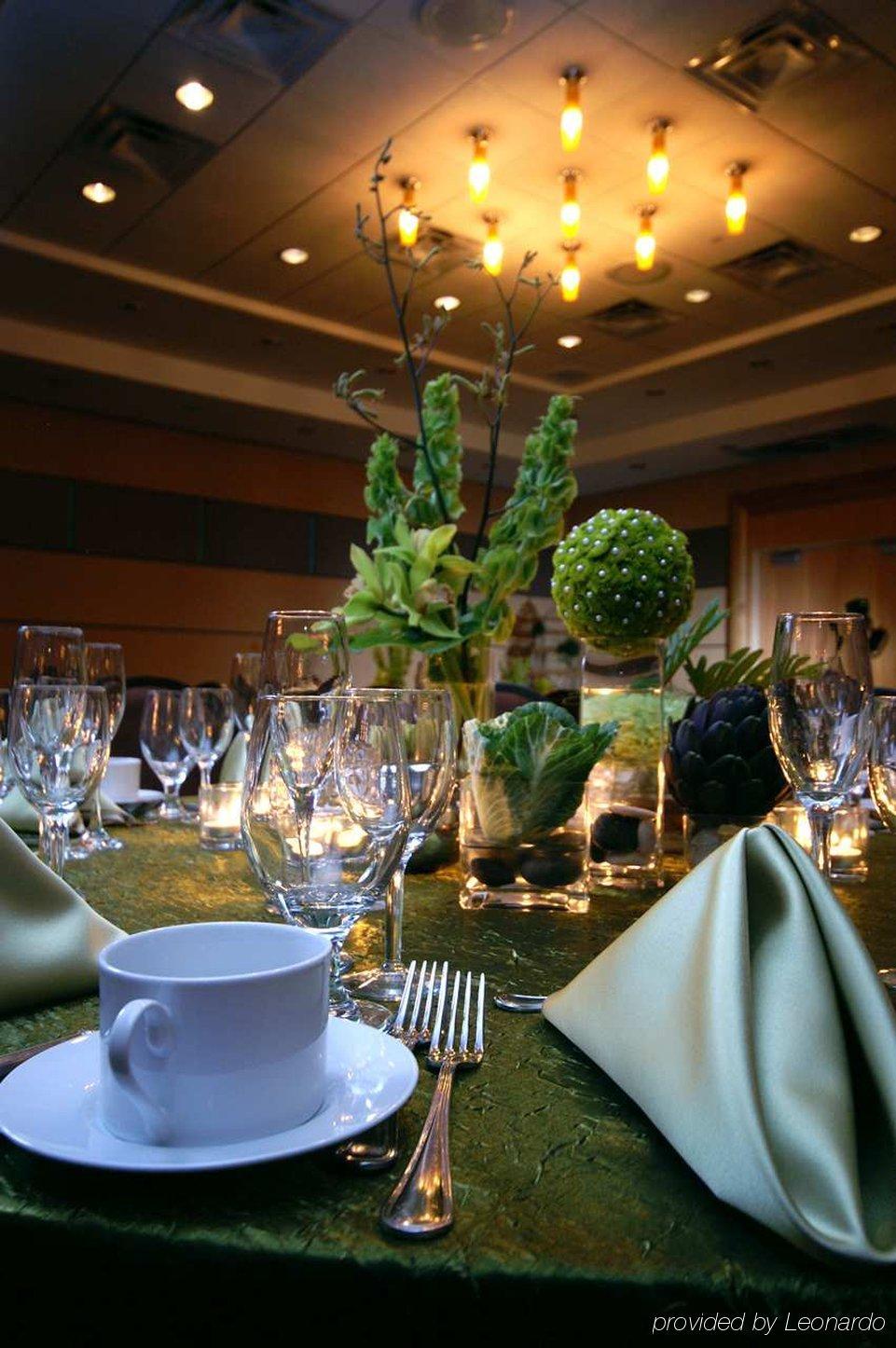 Doubletree By Hilton Chicago - Arlington Heights Hotell Restaurant bilde