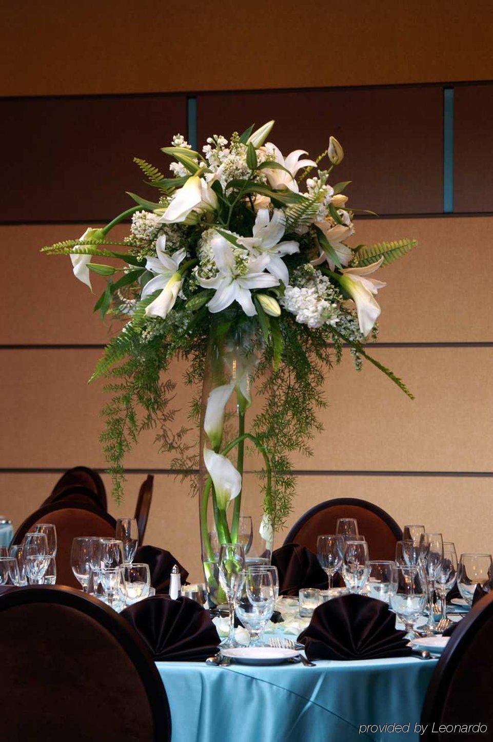 Doubletree By Hilton Chicago - Arlington Heights Hotell Restaurant bilde