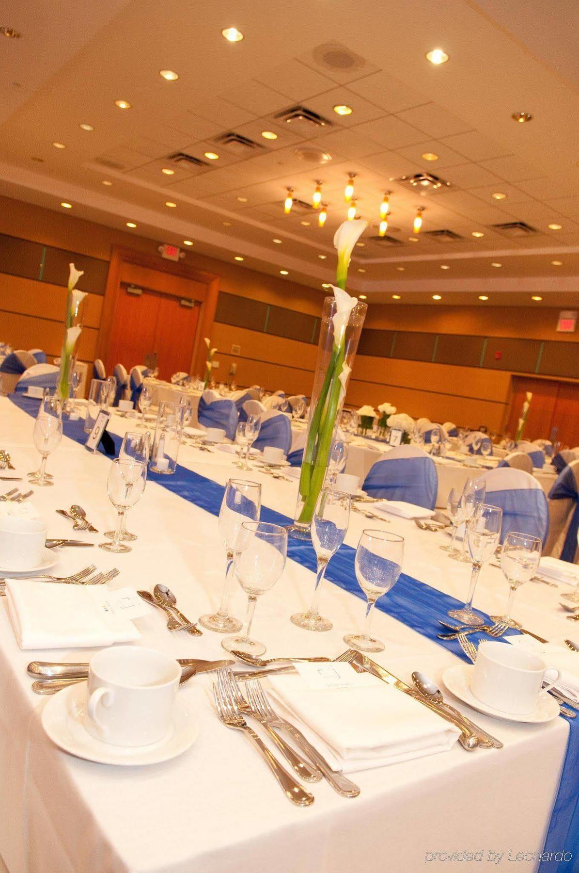 Doubletree By Hilton Chicago - Arlington Heights Hotell Restaurant bilde