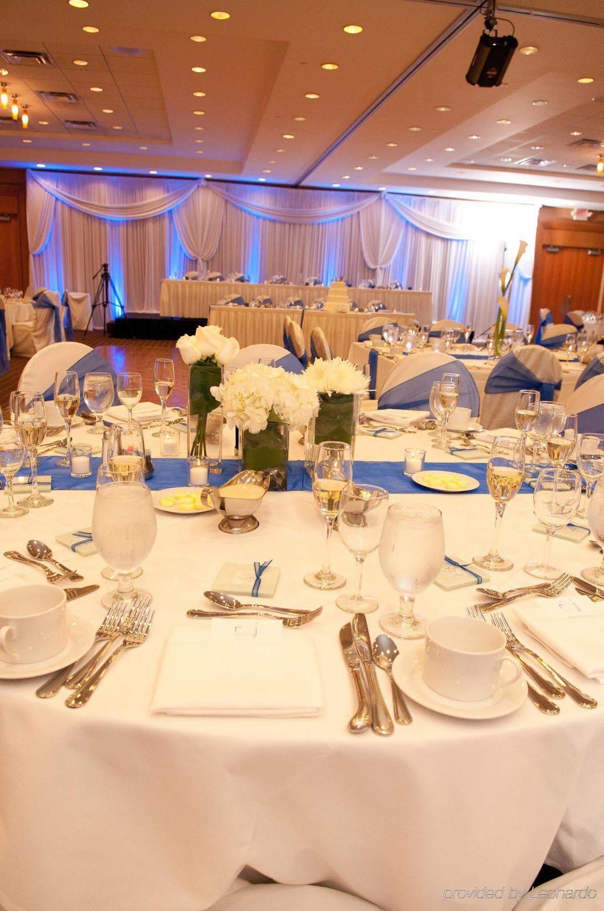 Doubletree By Hilton Chicago - Arlington Heights Hotell Restaurant bilde